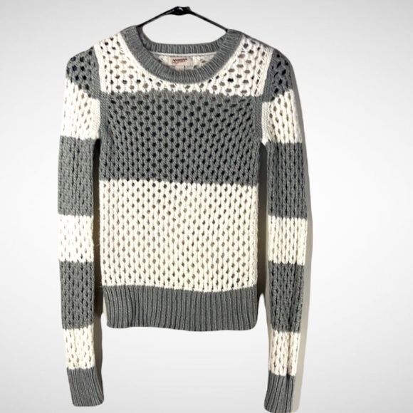 Arizona waffle Sweater, Gray and White, Small - Picture 1 of 8